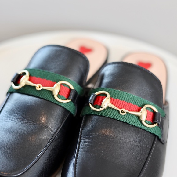 Gucci Women’s Princetown Leather Slipper - Picture 4 of 10